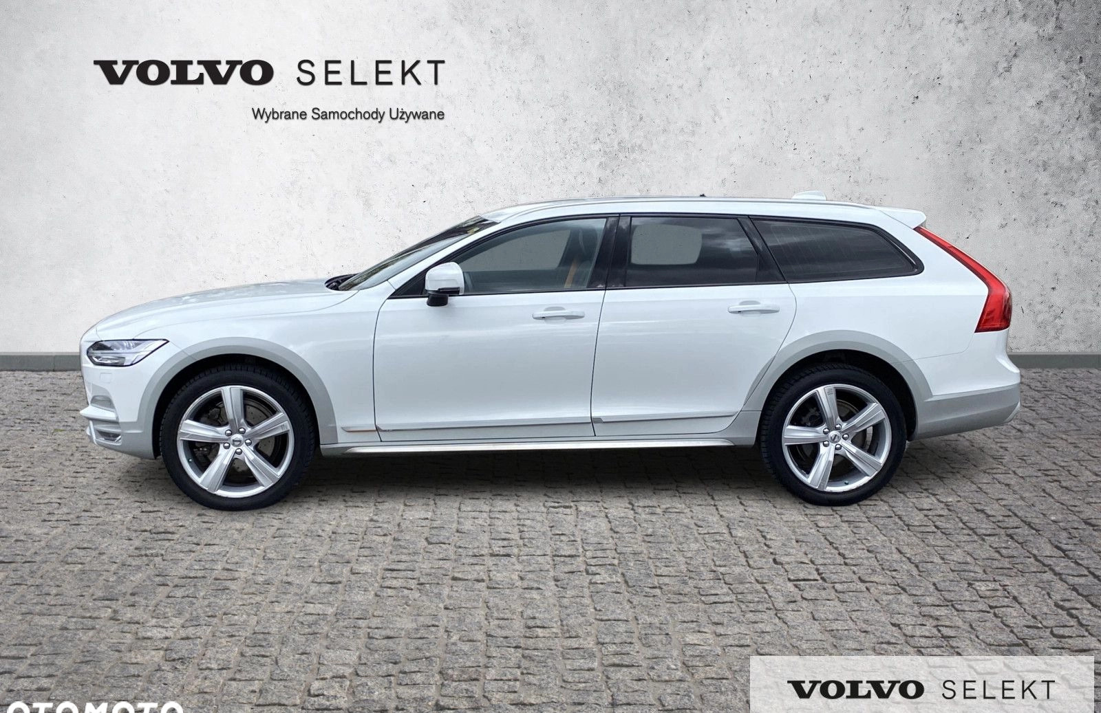 Volvo V90 Cross Country cena 169900 przebieg: 95200, rok produkcji 2018 z Toruń małe 667